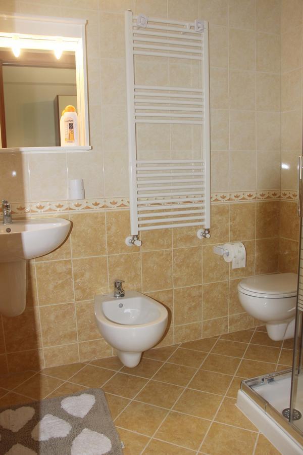 Bed and Breakfast I Due Baroni - Fronte Campus Bari Exterior foto