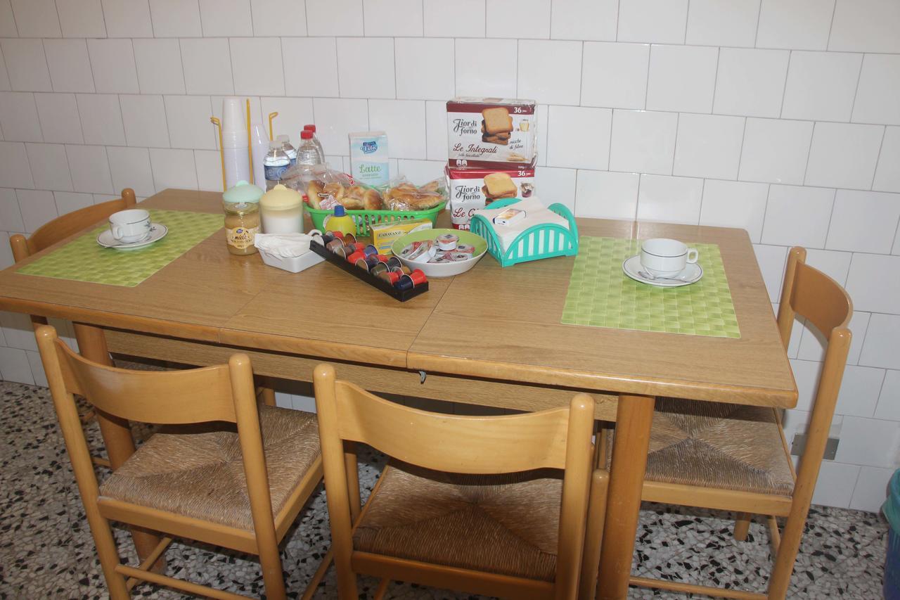 Bed and Breakfast I Due Baroni - Fronte Campus Bari Exterior foto